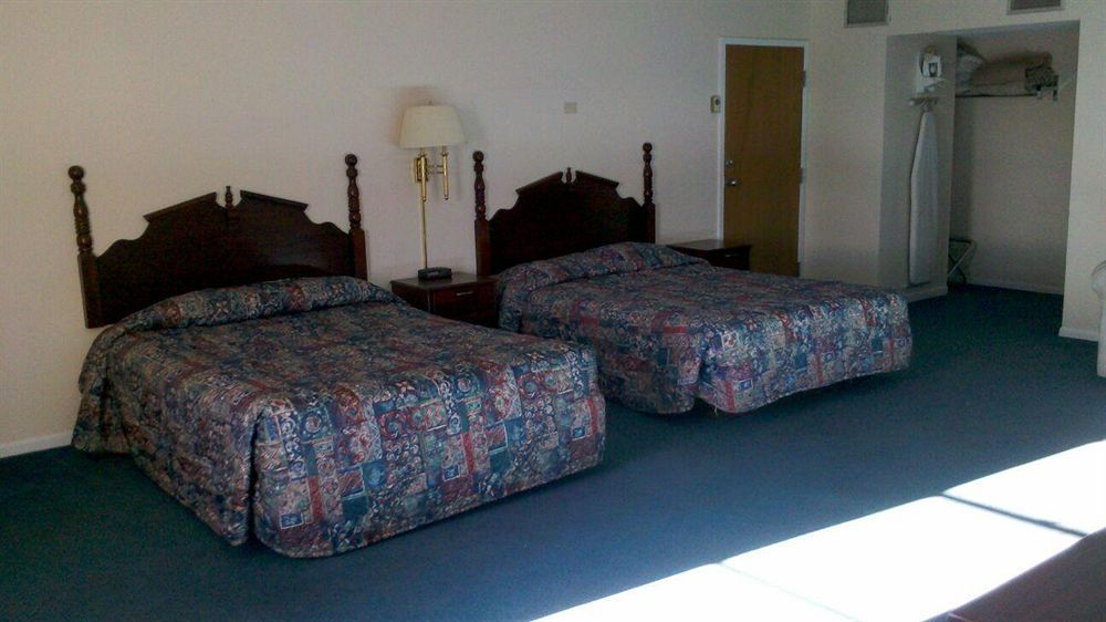 Swiss Chalet Inn Руидозо Экстерьер фото
