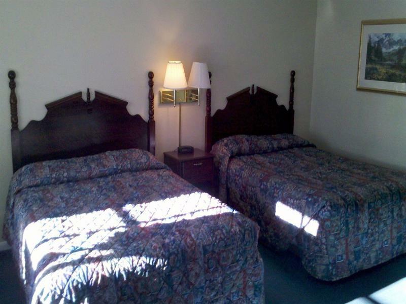 Swiss Chalet Inn Руидозо Экстерьер фото